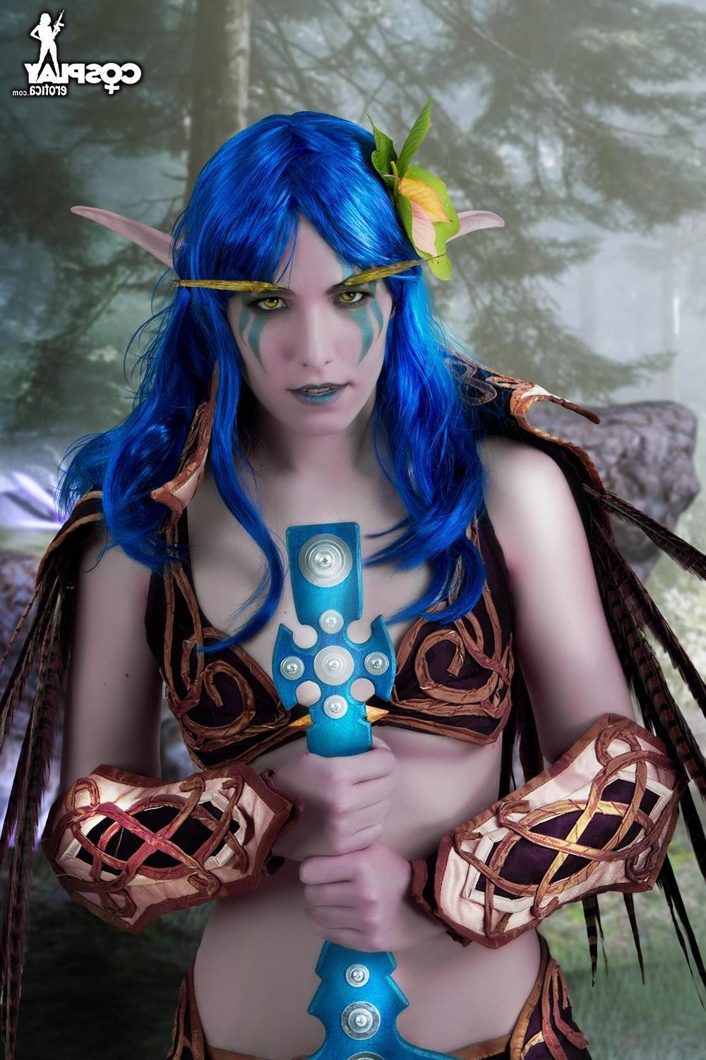 12P Cassie as she is cosplaying a nasty World Of Warcraft Night Elf paladin