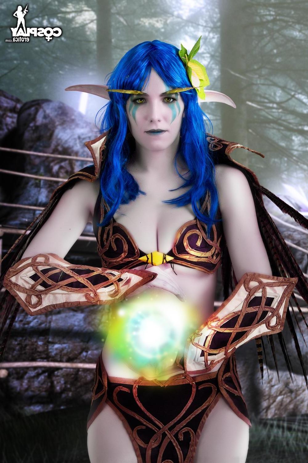 12P Cassie as she is cosplaying a nasty World Of Warcraft Night Elf paladin