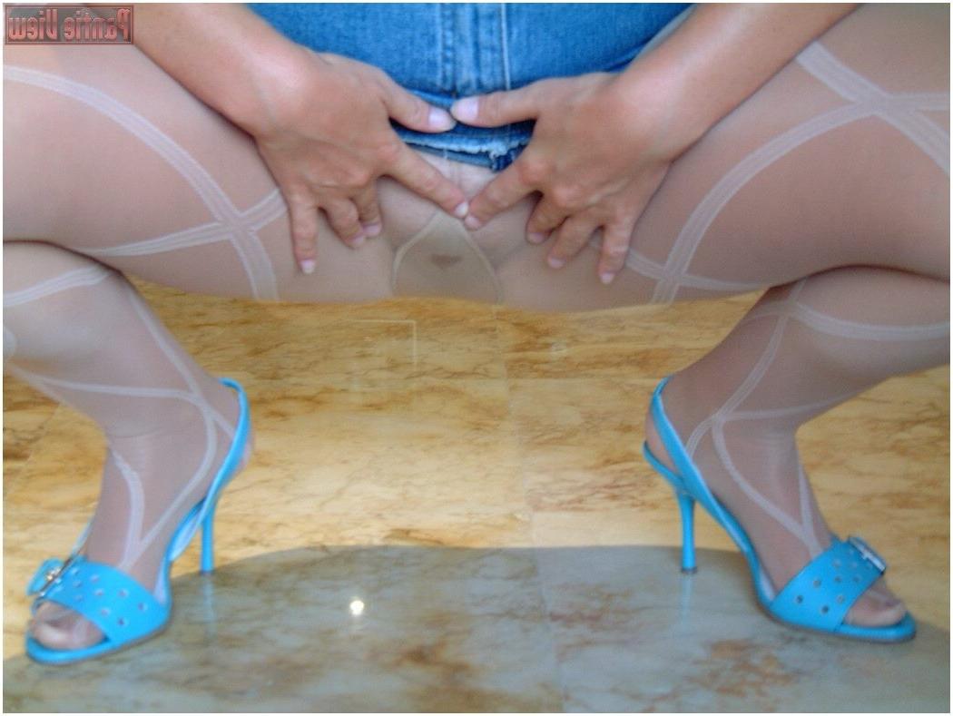 15P Blonde in blue outfit and white pantyhose wearing no panties