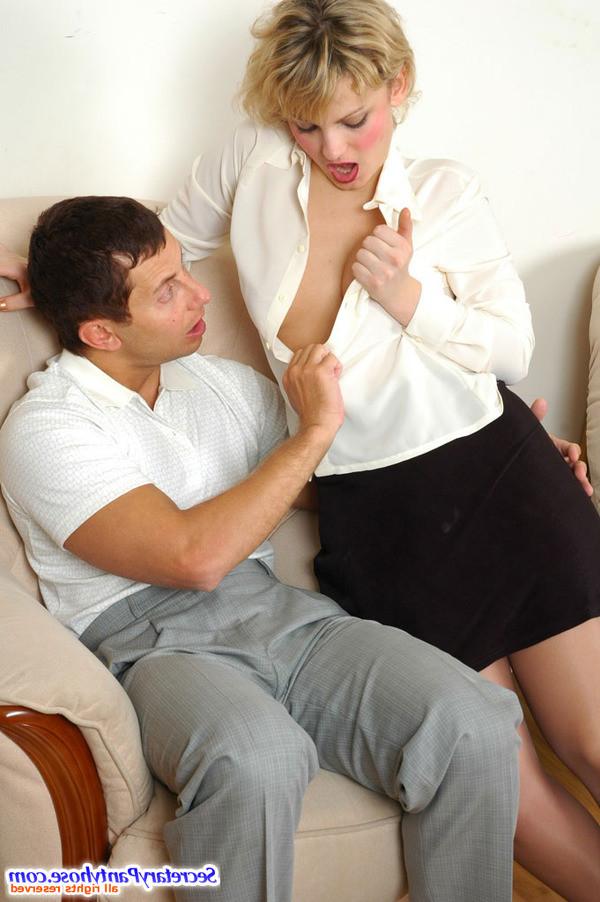 13P Amelia and Igor having office pantyhose sex
