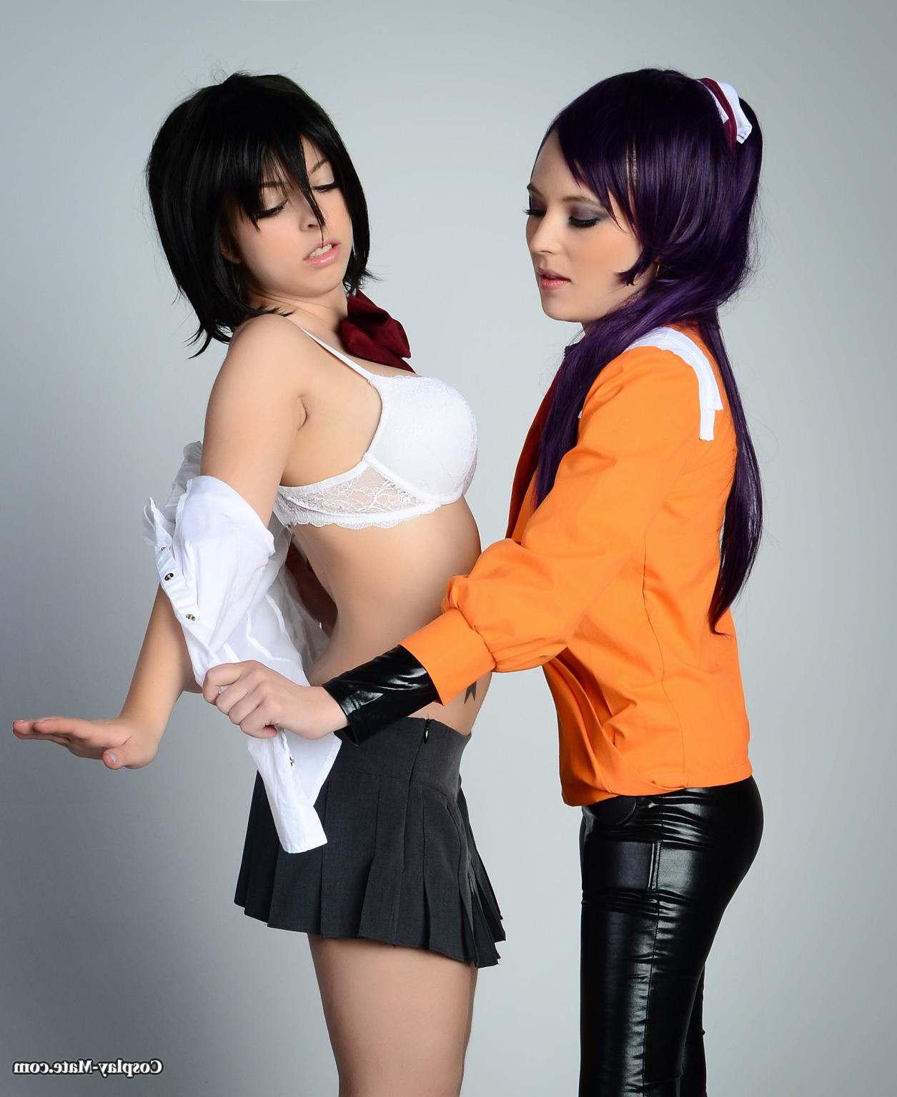 12P Cute cosplay girls play dressup