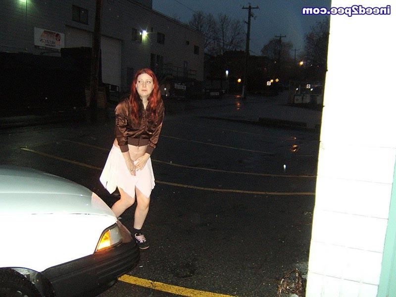 16P Very sexy chick peeing in her blue cotton panties outdoor