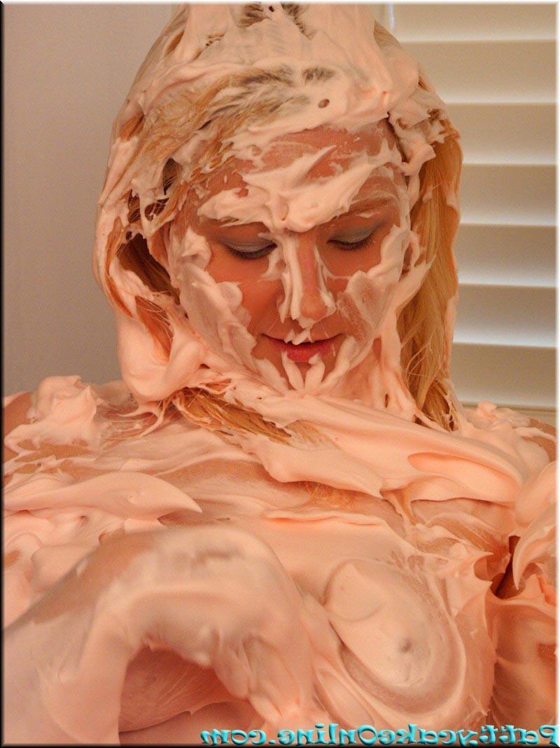 16P Busty teen girl covering boobies in goop