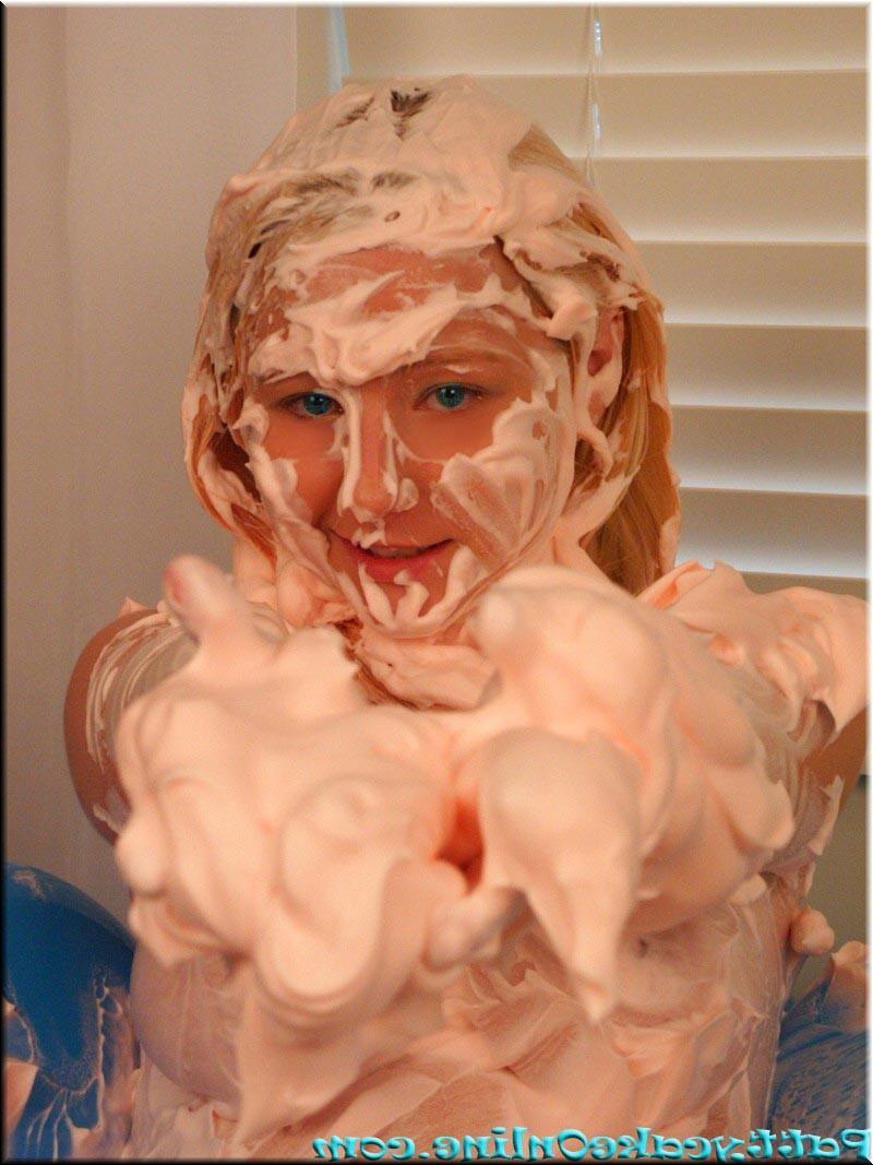 16P Busty teen girl covering boobies in goop