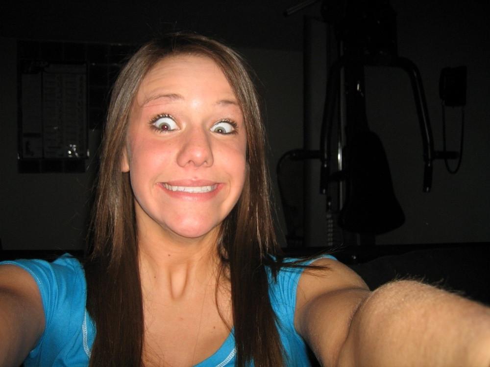 15P Hot and sexy fotos of different beautiful amateur teens