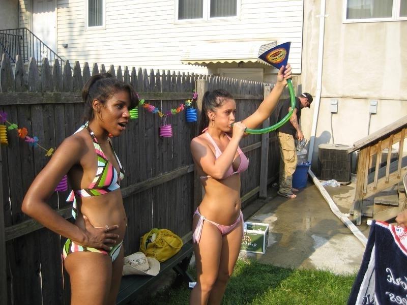 15P Pretty and fresh amateur girls showing themselves for you