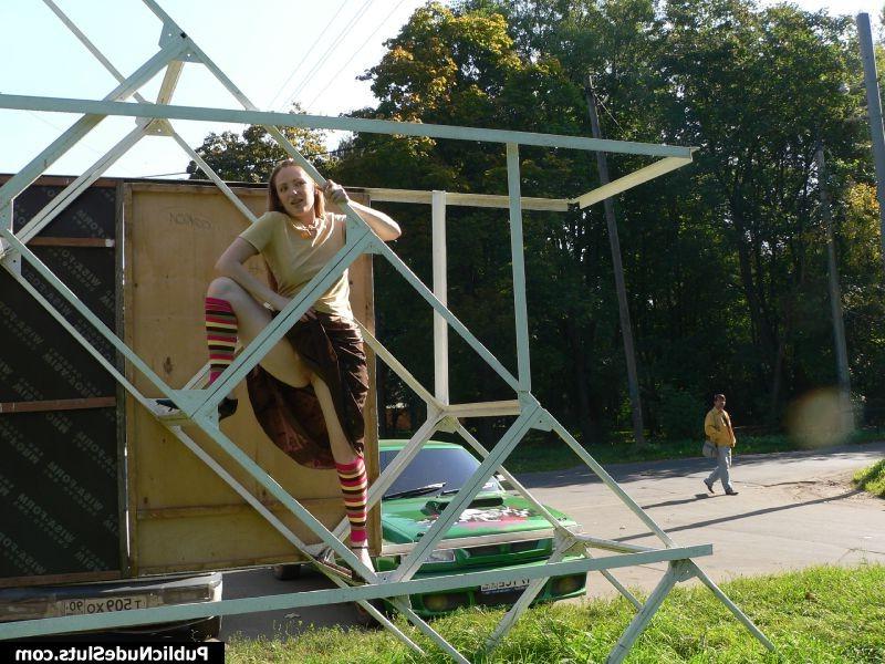 15P Playful cutie gets dirty enough to show her nude titties in the park