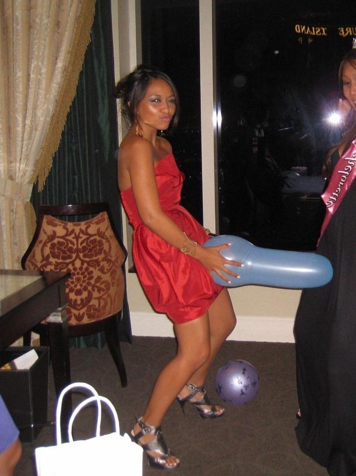 15P Sexy nextdoor girlfriends posing and smiling on camera