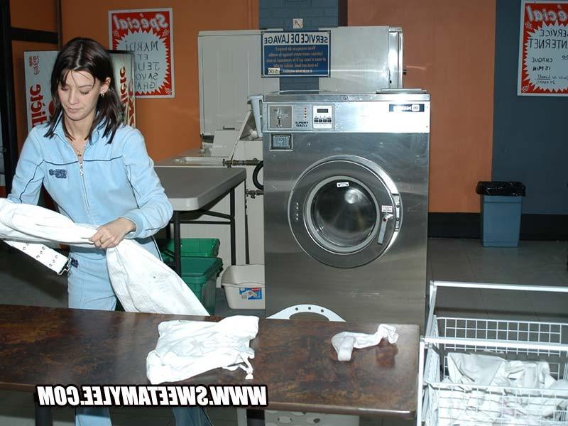 14P Laundry doing cutie Sweet Amylee looking sweet and innocent