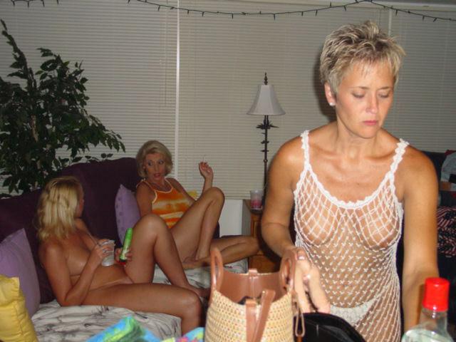 20P Hot Strapon Wives Sex Party