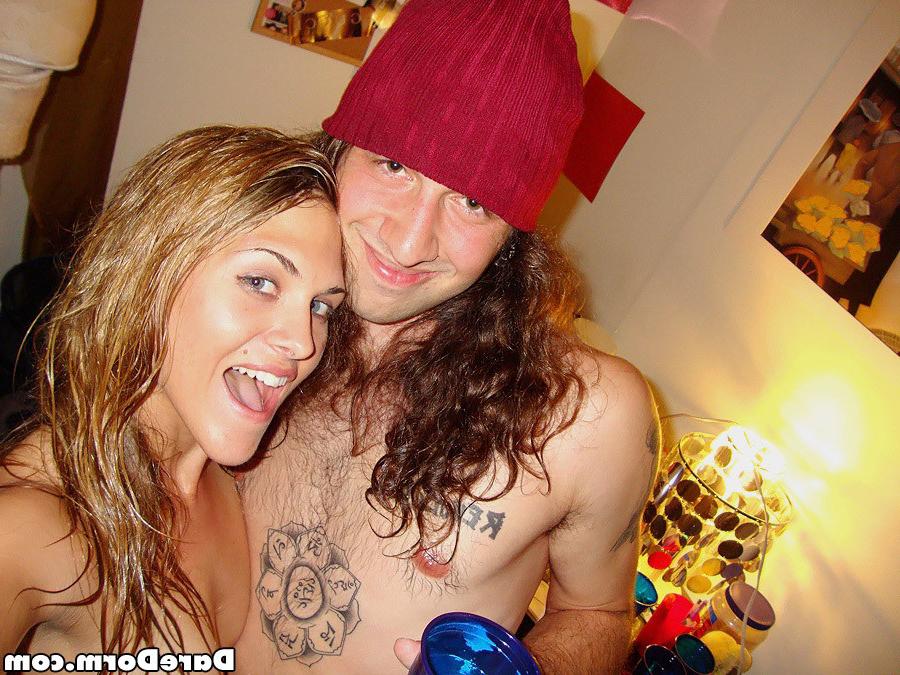16P Crazy sex party in the college dorm