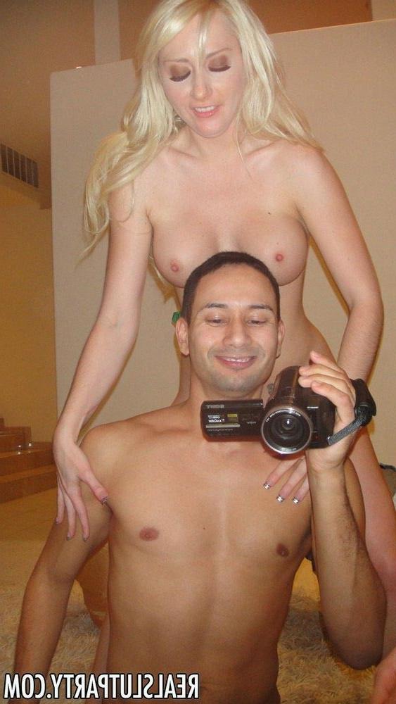 17P Drunk hot babes in a hot sex party in hardore threesome
