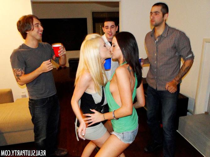 15P Big tits drunk babe fucks like a pro at hardcore sex party