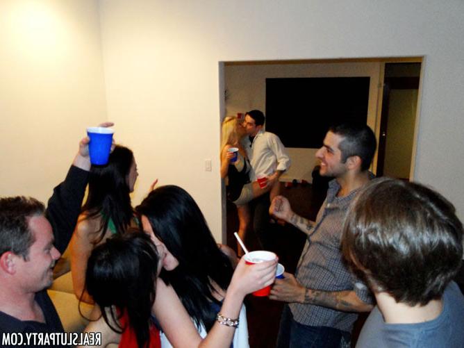 15P Big tits drunk babe fucks like a pro at hardcore sex party