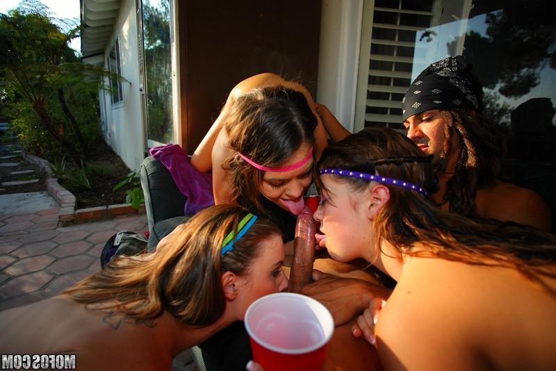 16P Four sexy hippie babes get drunk and has orgy sex at a party