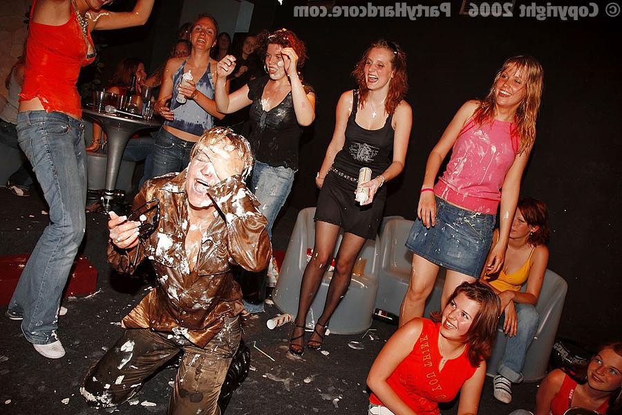 16P PARTY HARDCORE :: Ordinary party turns into wild and hot group sex orgy