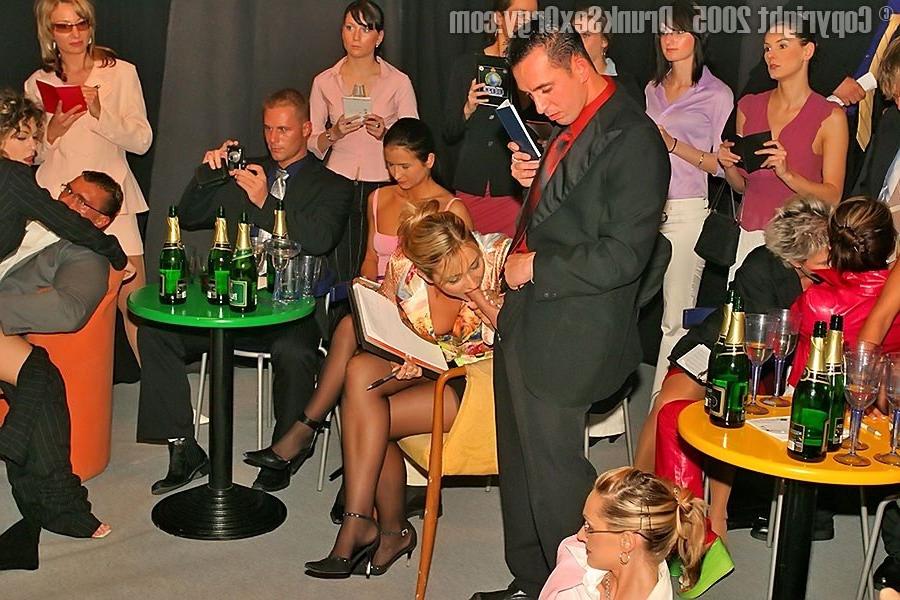 15P Nasty sluts get drunk