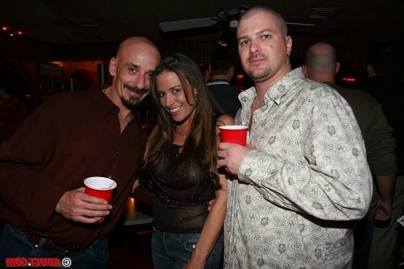 16P Drunk sex hungry sluts making insane group orgy at Vegas party