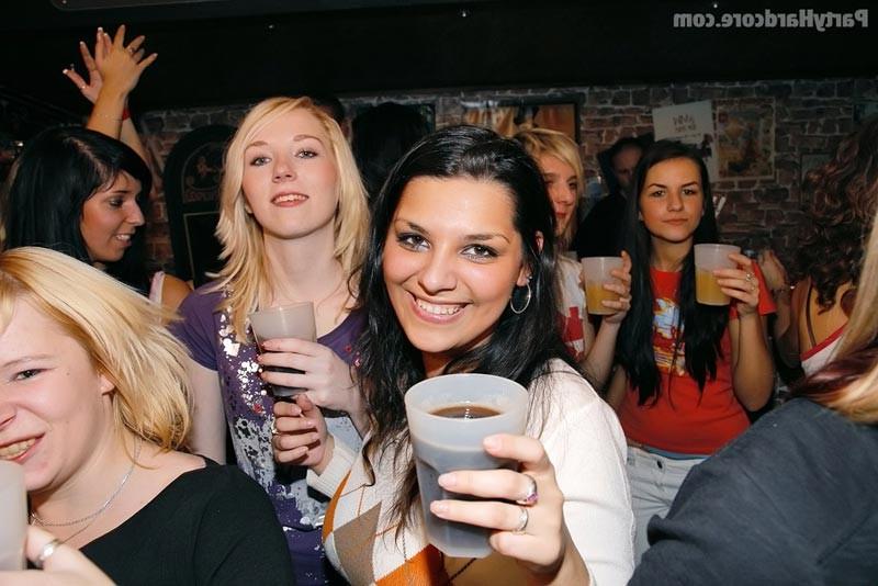 16P Horny drunk amateur girls at hardcore orgy sex party