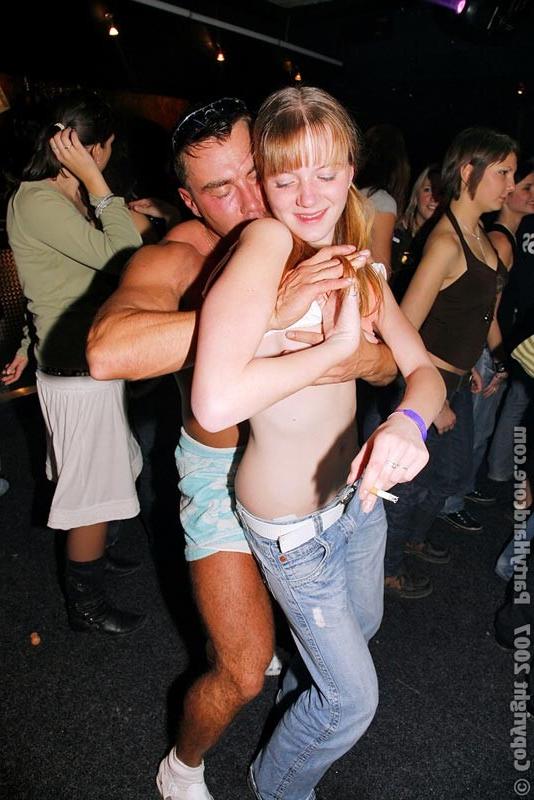 16P Drunk horny sluts sucking and fucking at sex party