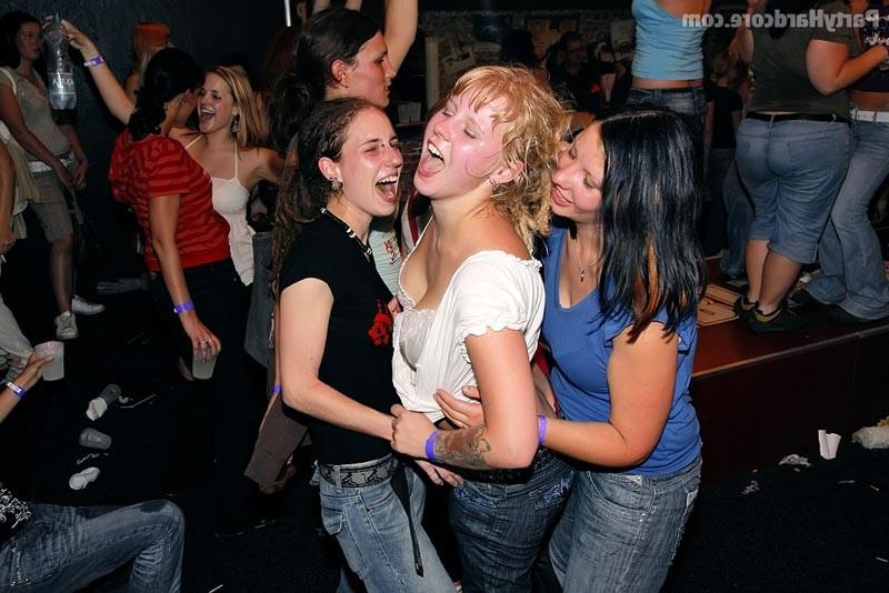 16P Horny drunk sluts sucking and fucking in sex party