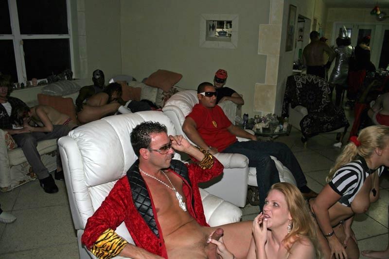 17P Dirty sluts fucking and sucking hard cocks at orgy sex party