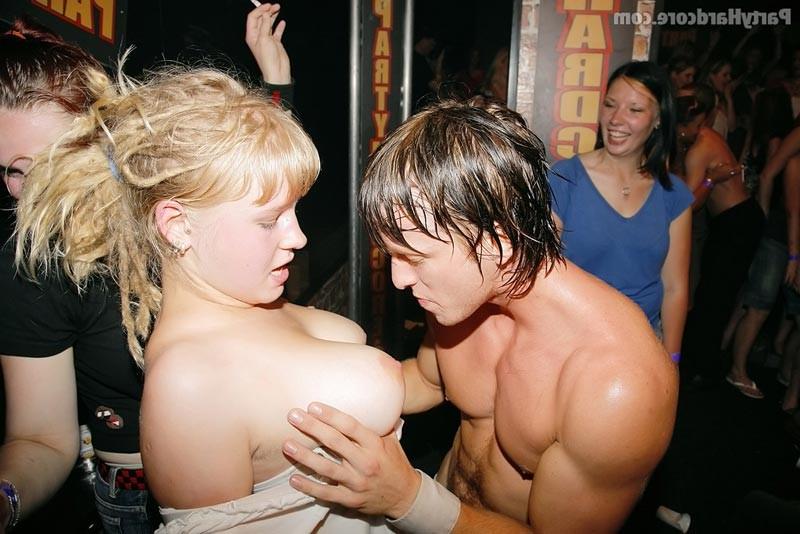 16P Drunk horny girls sucking and fucking at private orgy party