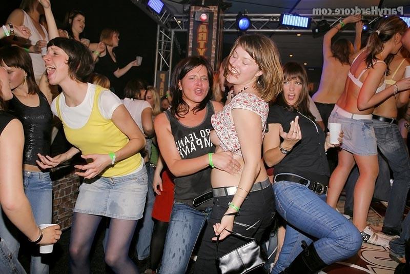 15P Gorgeous sluts fuck on hardcore orgy sex party