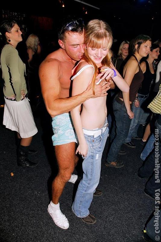 15P Next-door sluts fucking men and women on orgy sex party
