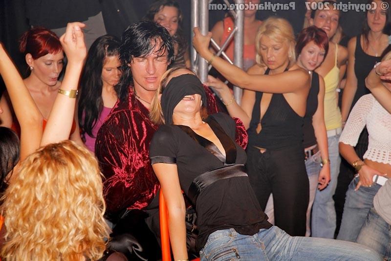 15P Next-door chicks fucking Zorro on huge orgy sex party