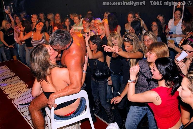 15P Gorgeous european amateur babes orgy sex party w/ gogo boys