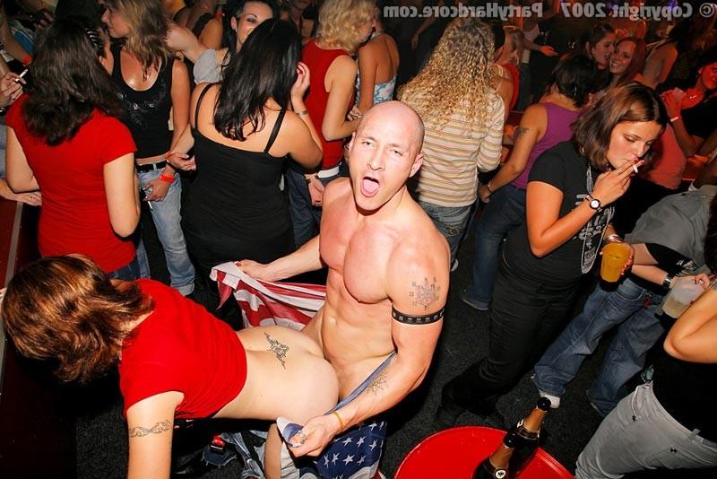 15P Amateur girls are dripping wet and all going nuts on orgy