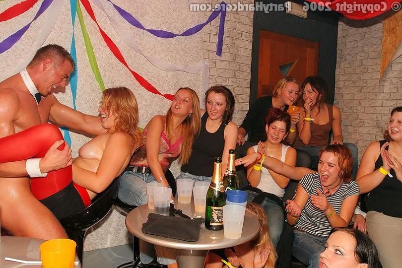 19P Drunk cum hungry babes go wild at male strippers party