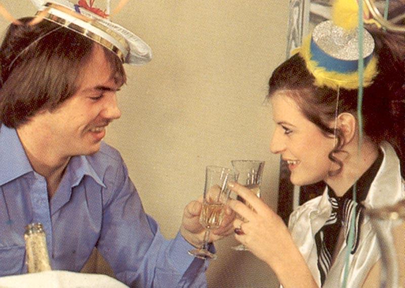 16P Seventies people having dirty groupsex
