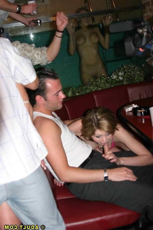 16P Sucking and fucking at hardcore orgy party
