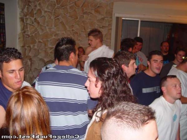 16P Drunk college rave sex party