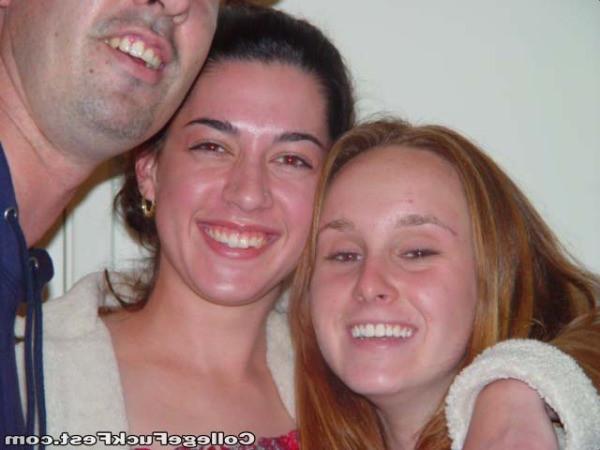 16P Drunk college rave sex party