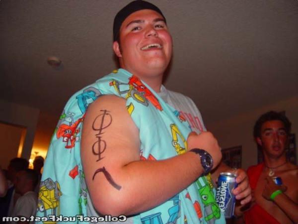 16P Drunk college rave sex party
