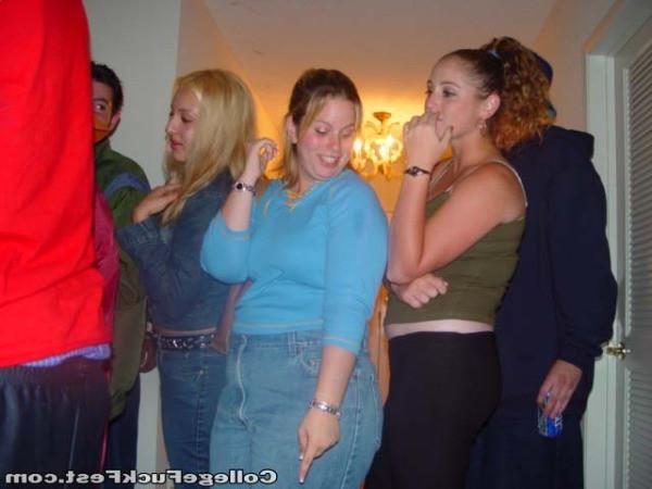 16P Drunk college rave sex party