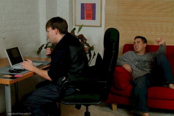 16P Chat whore get drilled by two nerds