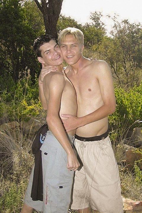 20P Sweet fellows sucking and facial shooting outdoors