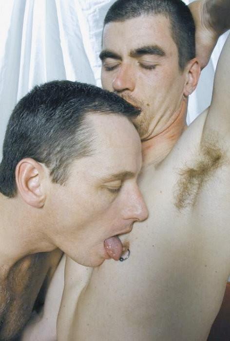 20P Two studs in jockstraps foreplay and blowjob gusto