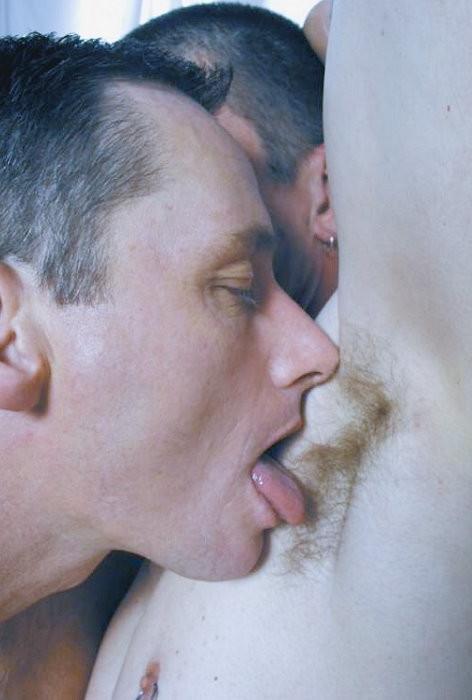 20P Two studs in jockstraps foreplay and blowjob gusto