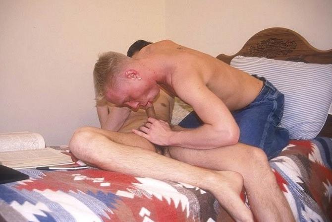 20P Red and dark haired twinks sucking each others cock in bedroom