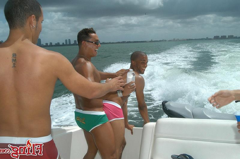 14P Come meet these horny papi boys fucking on the love boat
