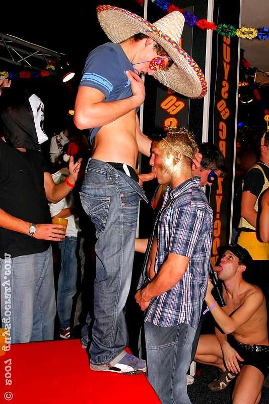 20P Euro twinks sucking strangers at a costume ball