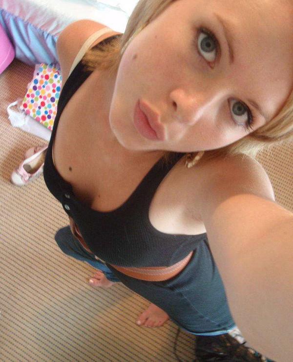 15P Hot chicks and their huge breasts
