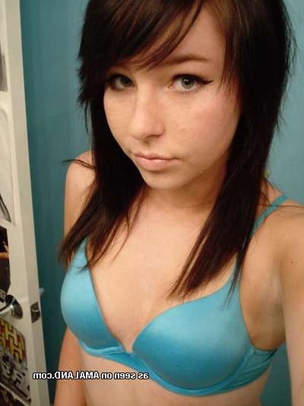 15P Hot chicks and their huge breasts