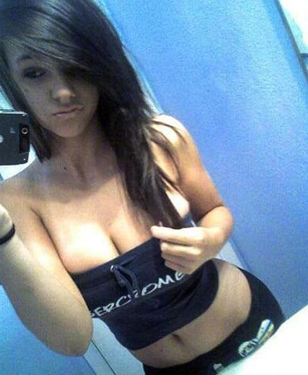 15P Loads of sexy young chicks