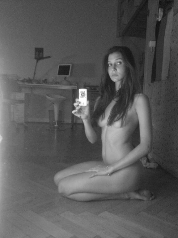 15P Amateur self-shooting teens showing their bodies